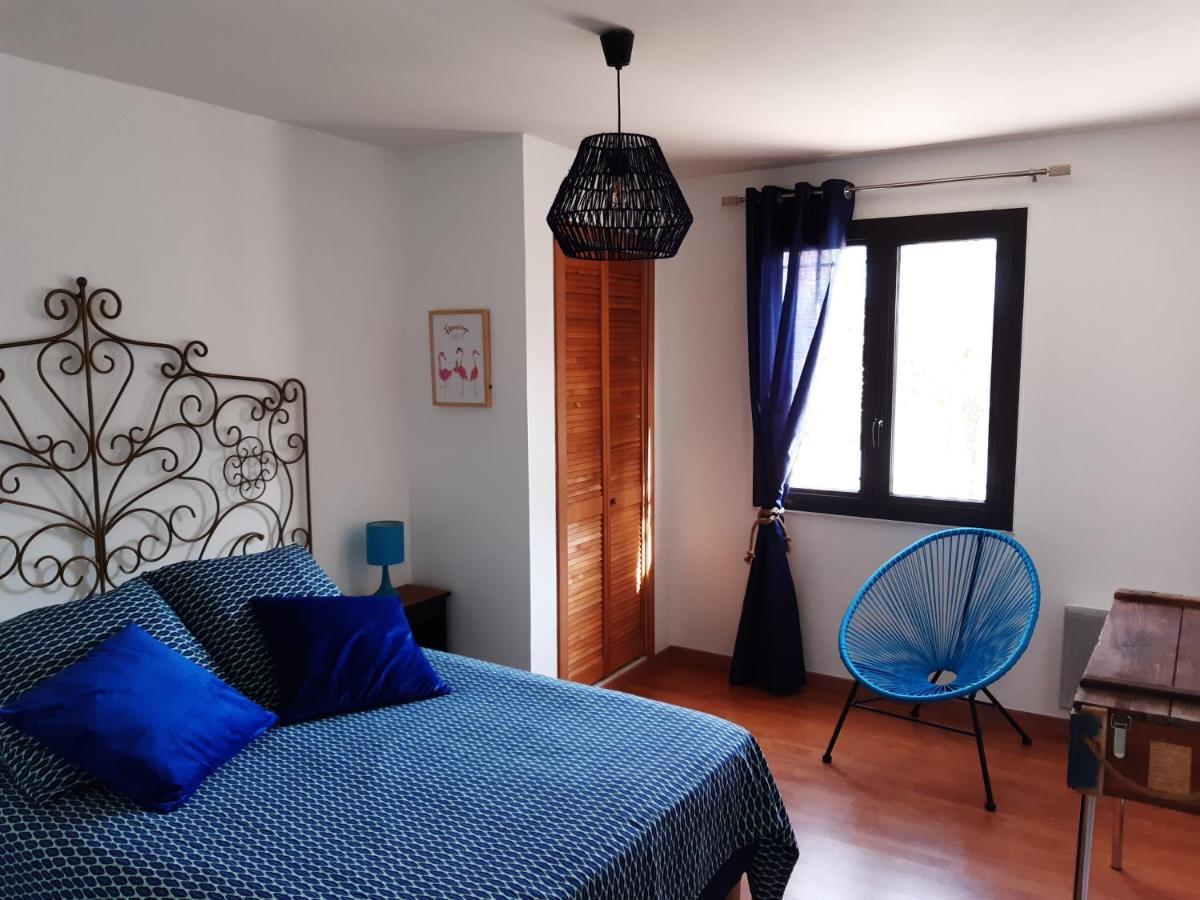 Sous Les Pins Gites Et Chambres D'Hotes La Londe-les-Maures Ngoại thất bức ảnh