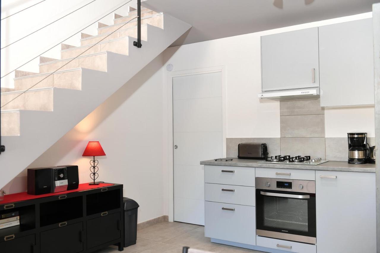 Sous Les Pins Gites Et Chambres D'Hotes La Londe-les-Maures Ngoại thất bức ảnh