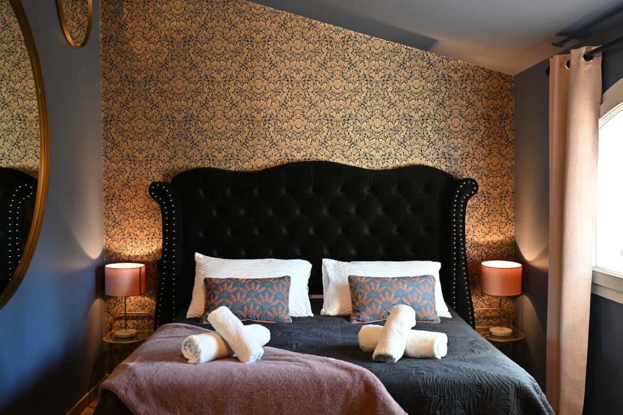 Sous Les Pins Gites Et Chambres D'Hotes La Londe-les-Maures Ngoại thất bức ảnh